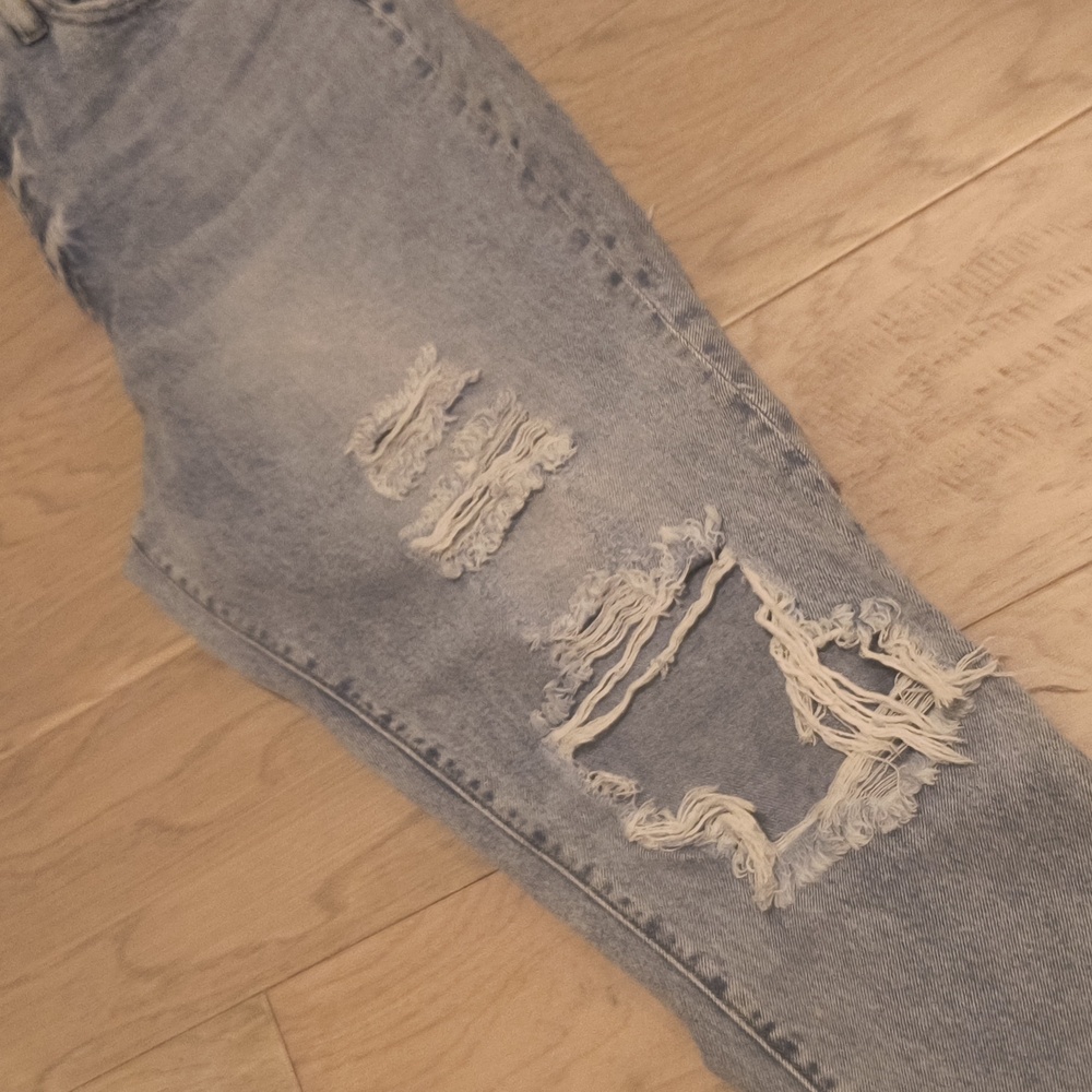Simple Society Ripped Jeans - Picture 13 of 15
